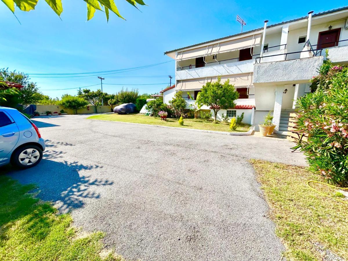 Afitos Villa Kristy Bagian luar foto